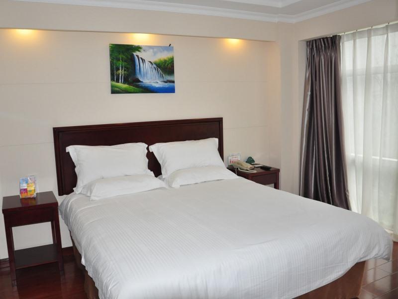 Greentree Inn Chongqing North Railway Station Express Hotel Экстерьер фото